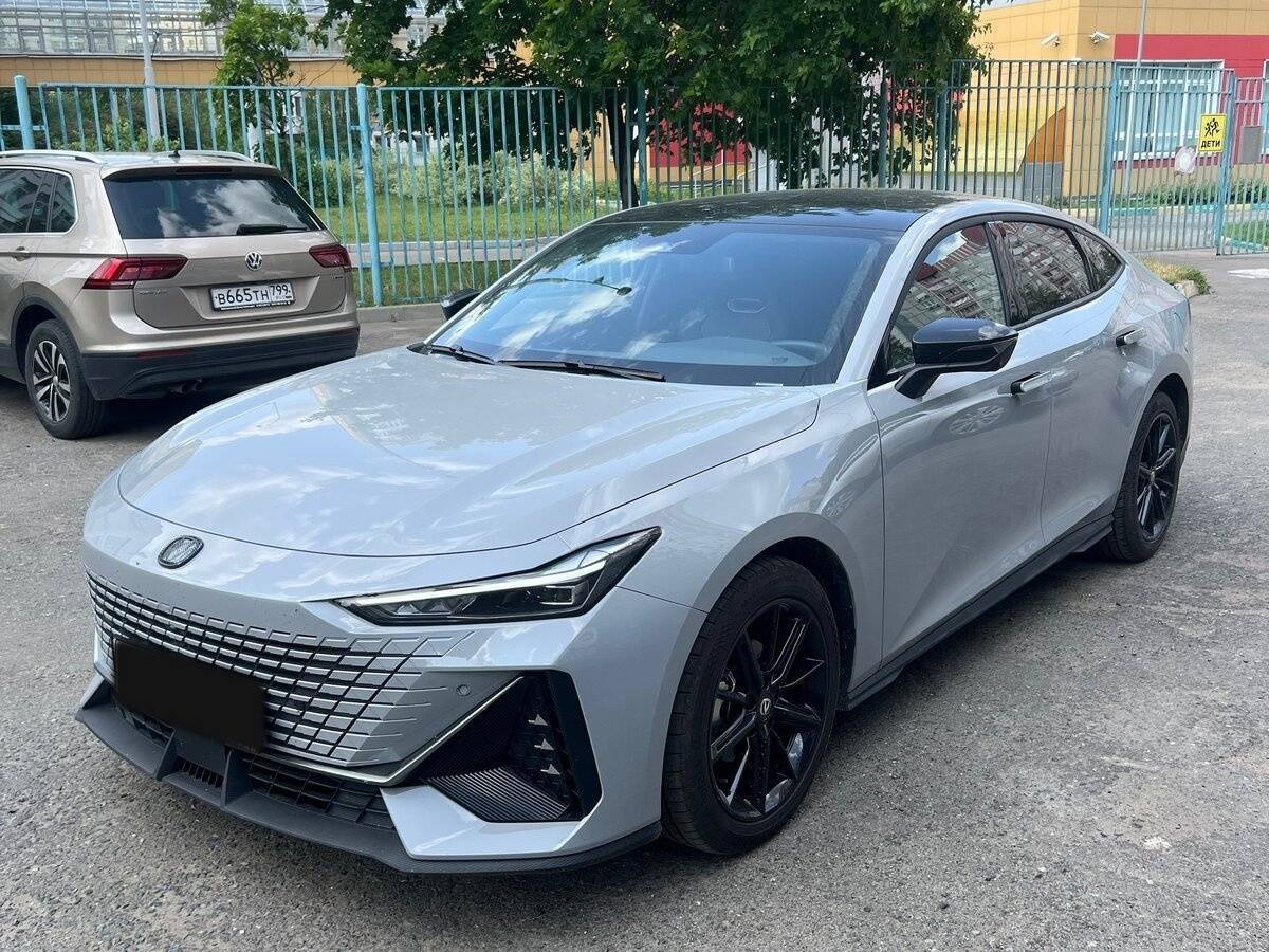 Changan UNI-V